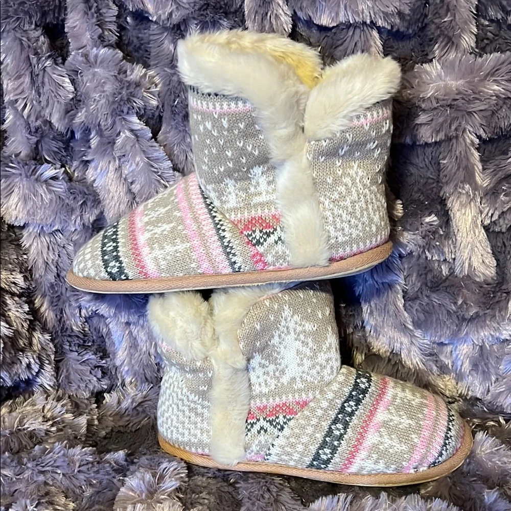 Women’s Talbots Cozy Knit Patterned Boots with Faux Fur Size 7 - Picture 16 of 16